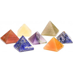 Lot de 7 pierres Chakra pyramidales